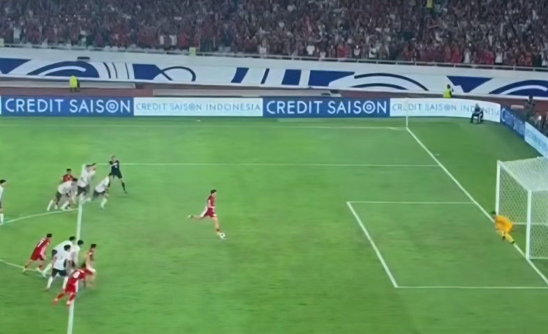 Penalti Ole Romeny Buka Keunggulan Timnas Indonesia vs China